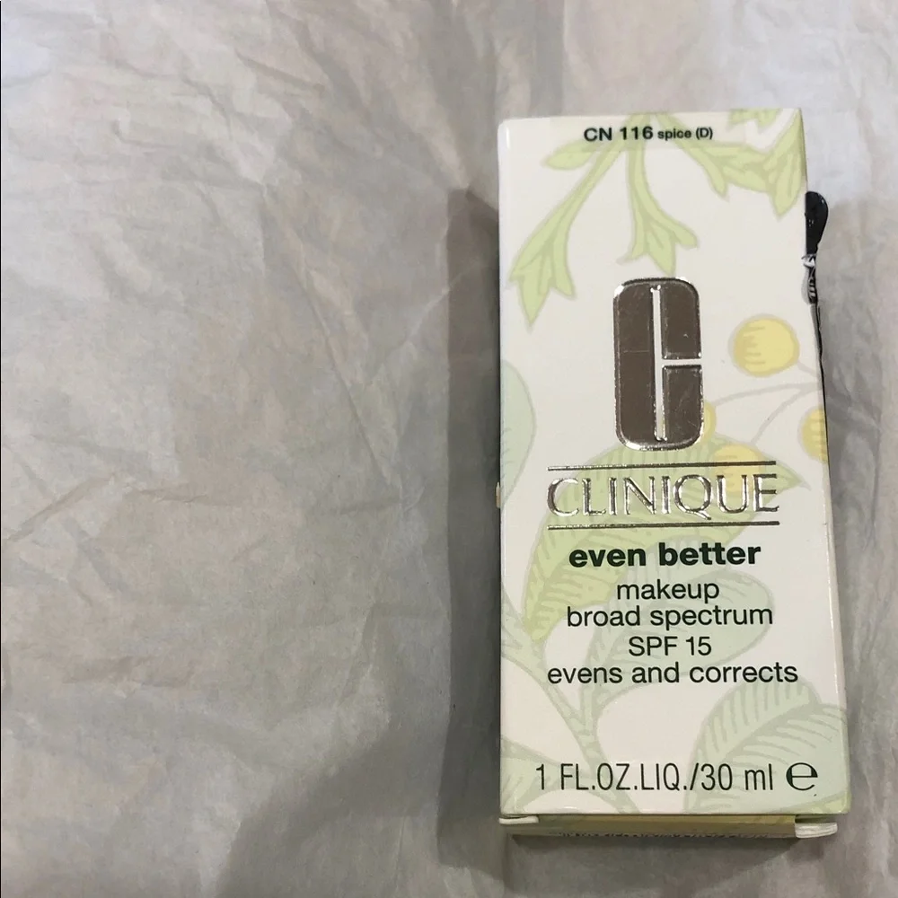 Clinique even better broad spectrum SPF‎ 15 makeup CN 116 Spice new